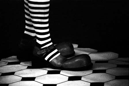 Foto: Shoes of Clown por Bruna Prado